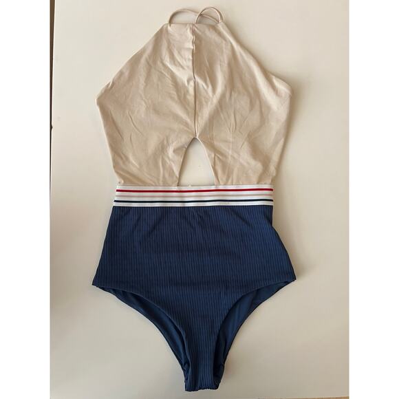 Tavik Christina Moderate One Piece - Picture 4 of 7